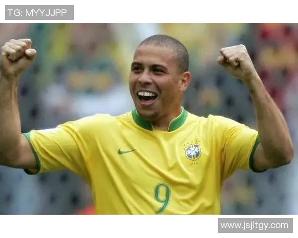 足球传奇小罗纳尔多的辉煌生涯与成就回顾