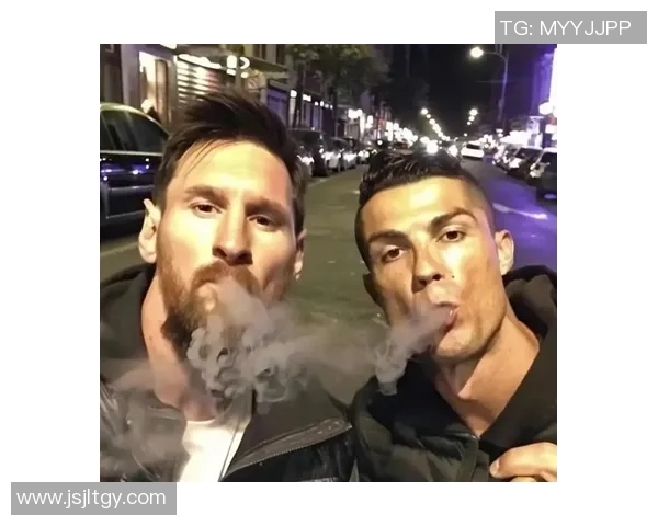 足球明星的绝技揭秘与训练技巧分享